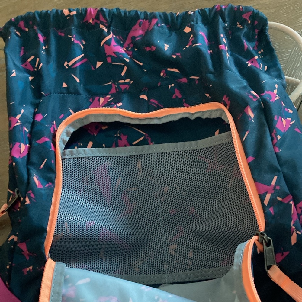 Under Armor undeniable drawstring backpack - Picture 3 of 5